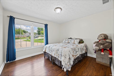 Tiny photo for 34 Kingfisher Circle, Lafayette, IN 47909 (MLS # 202625487)