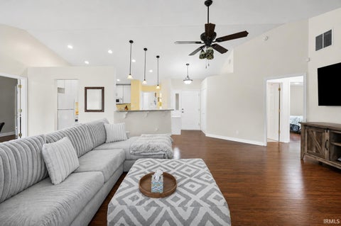 Tiny photo for 34 Kingfisher Circle, Lafayette, IN 47909 (MLS # 202625487)