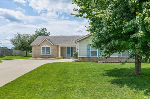 Tiny photo for 34 Kingfisher Circle, Lafayette, IN 47909 (MLS # 202625487)