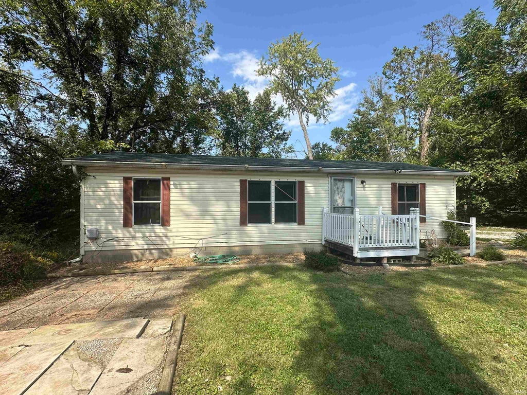 Photo of 1319 W Gourley Pike, Bloomington, IN 47404 (MLS # 202637403)