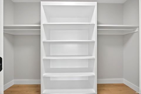 Tiny photo for 724 E Crestline Drive, Bloomington, IN 47401 (MLS # 202600198)