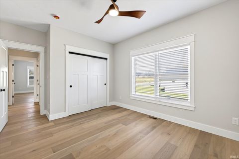 Tiny photo for 724 E Crestline Drive, Bloomington, IN 47401 (MLS # 202600198)