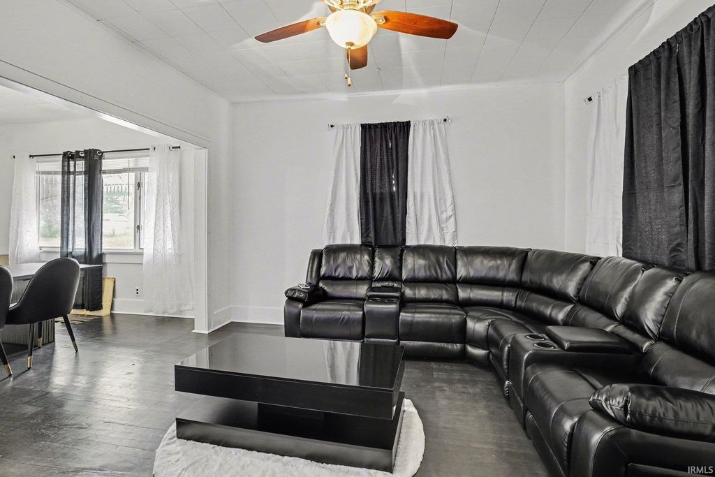 Photo of 1638 S Scott Street, South Bend, IN 46613 (MLS # 202607206)