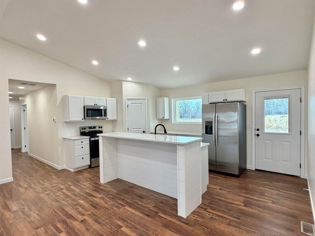 Photo of 1380 N 1375 w, Linton, IN 47441 (MLS # 202607662)