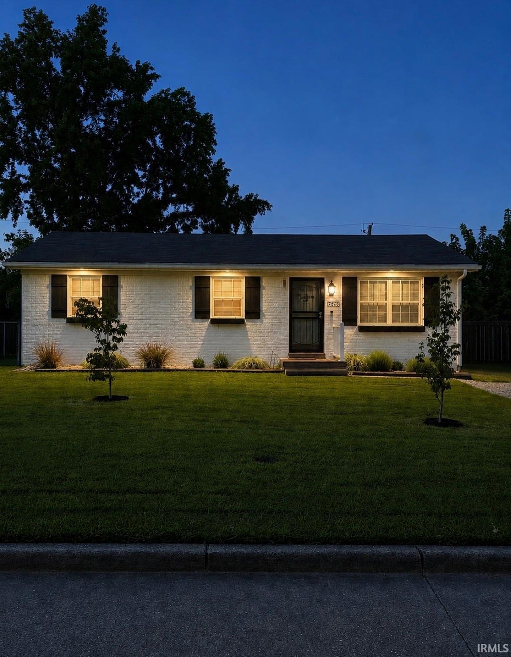 Photo of 7516 E Chandler Avenue, Evansville, IN 47715 (MLS # 202634812)