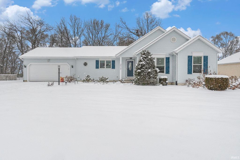 Photo of 30765 Oakbrook Drive, Granger, IN 46530 (MLS # 202547720)
