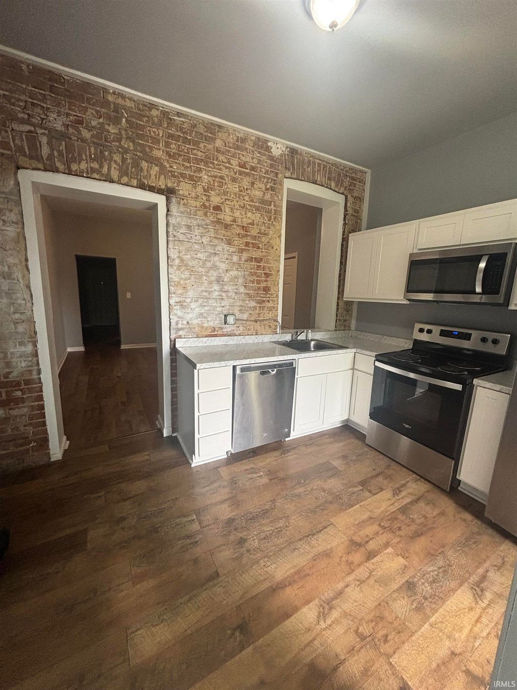 Photo of 900 902 Mary Street, Evansville, IN 47710 (MLS # 202616515)