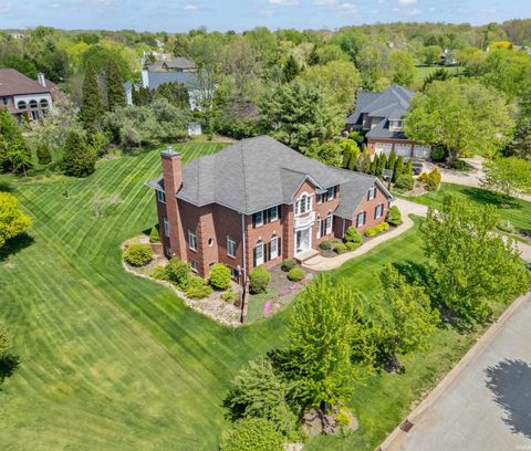 Photo of 4532 E Foxmoor Lane, Lafayette, IN 47905 (MLS # 202547941)