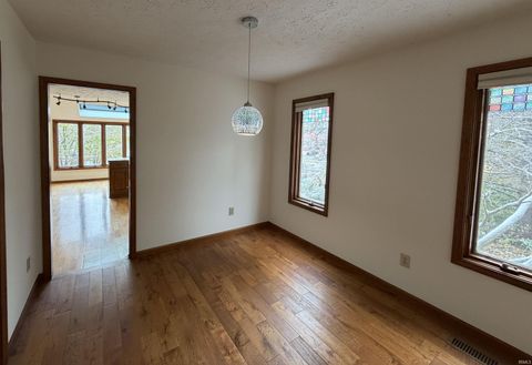 Tiny photo for 3108 E Charles Court, Bloomington, IN 47401 (MLS # 202545480)