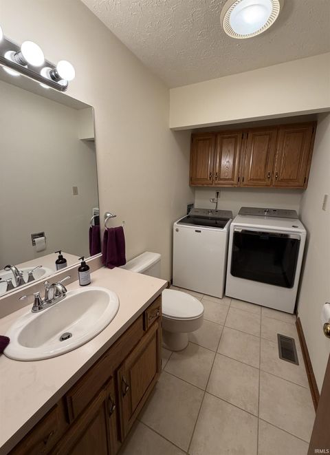 Tiny photo for 3108 E Charles Court, Bloomington, IN 47401 (MLS # 202545480)