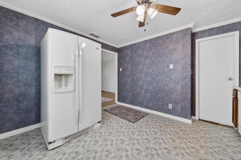 Tiny photo for 2316 N Purdum Street, Kokomo, IN 46901 (MLS # 202617753)