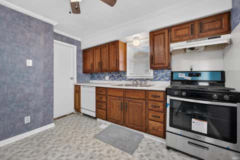 Tiny photo for 2316 N Purdum Street, Kokomo, IN 46901 (MLS # 202617753)