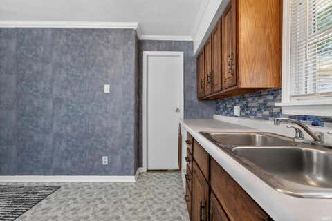 Tiny photo for 2316 N Purdum Street, Kokomo, IN 46901 (MLS # 202617753)