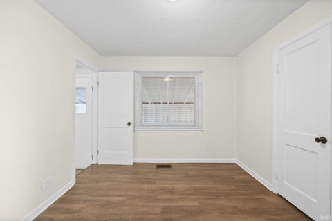 Tiny photo for 1401 S 24th Street, Lafayette, IN 47905 (MLS # 202641835)