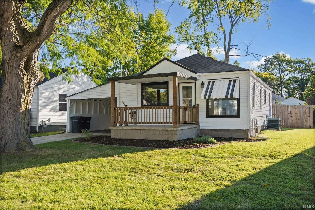 Photo of 1401 S 24th Street, Lafayette, IN 47905 (MLS # 202641835)