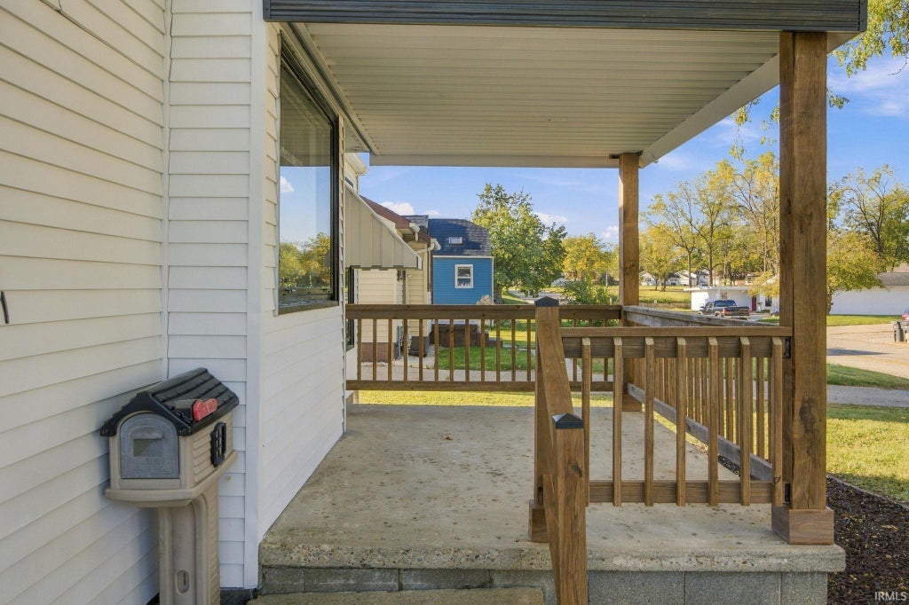 Photo of 1401 S 24th Street, Lafayette, IN 47905 (MLS # 202641835)