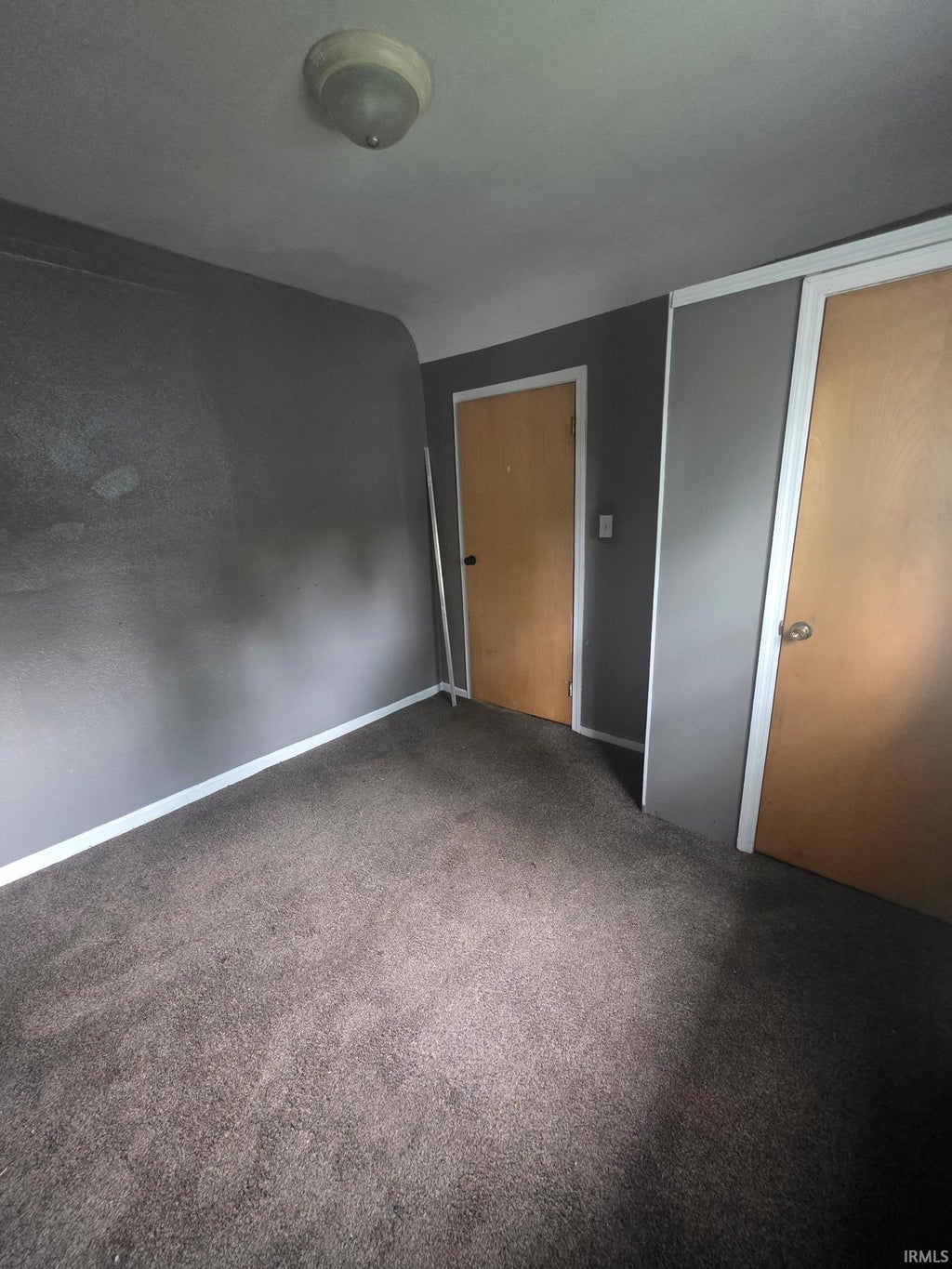 Photo of 1213 Huey Street, South Bend, IN 46628 (MLS # 202641985)