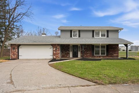 Photo of 5120 Daffodil Drive, Fort Wayne, IN 46804 (MLS # 202609420)