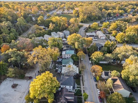 Tiny photo for 525 S 3rd Street, Lafayette, IN 47905 (MLS # 202544301)