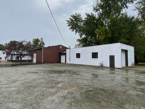 Tiny photo for 405 Madison Street, Rochester, IN 46975 (MLS # 202549369)