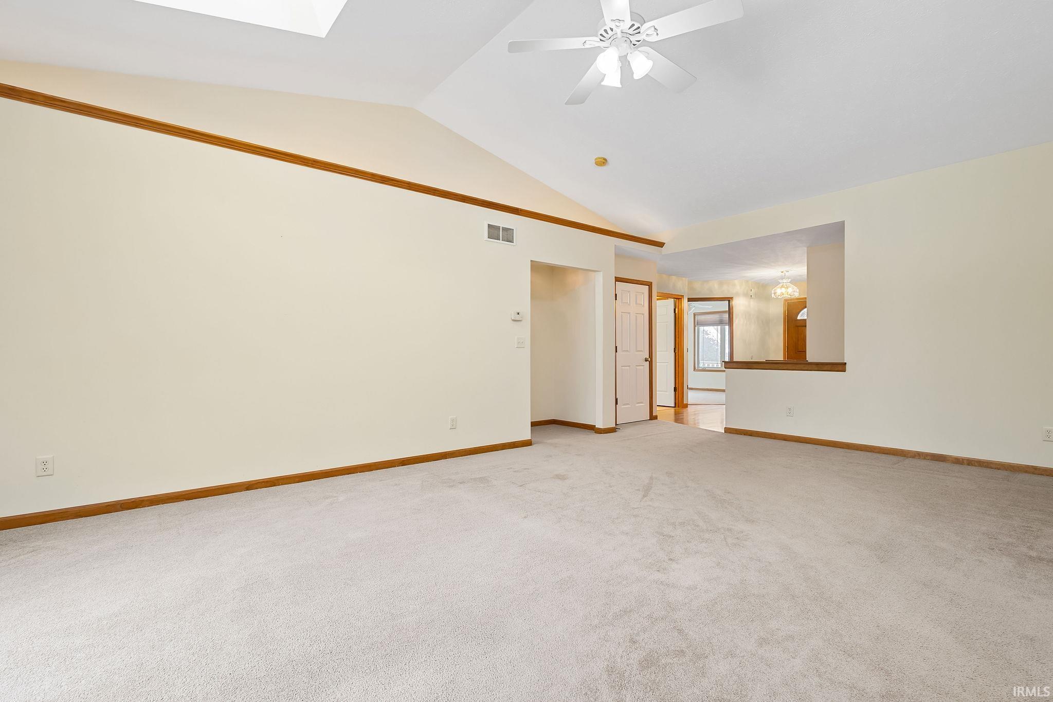 Bristol, Indiana 46507, United States, 3 Bedrooms Bedrooms, ,3 BathroomsBathrooms,Residential,Pending,4279