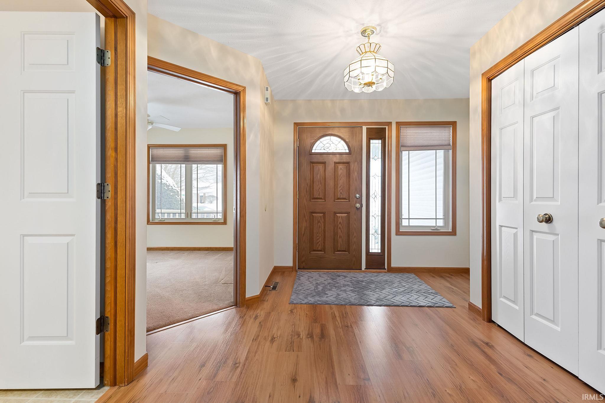 Bristol, Indiana 46507, United States, 3 Bedrooms Bedrooms, ,3 BathroomsBathrooms,Residential,Pending,4279