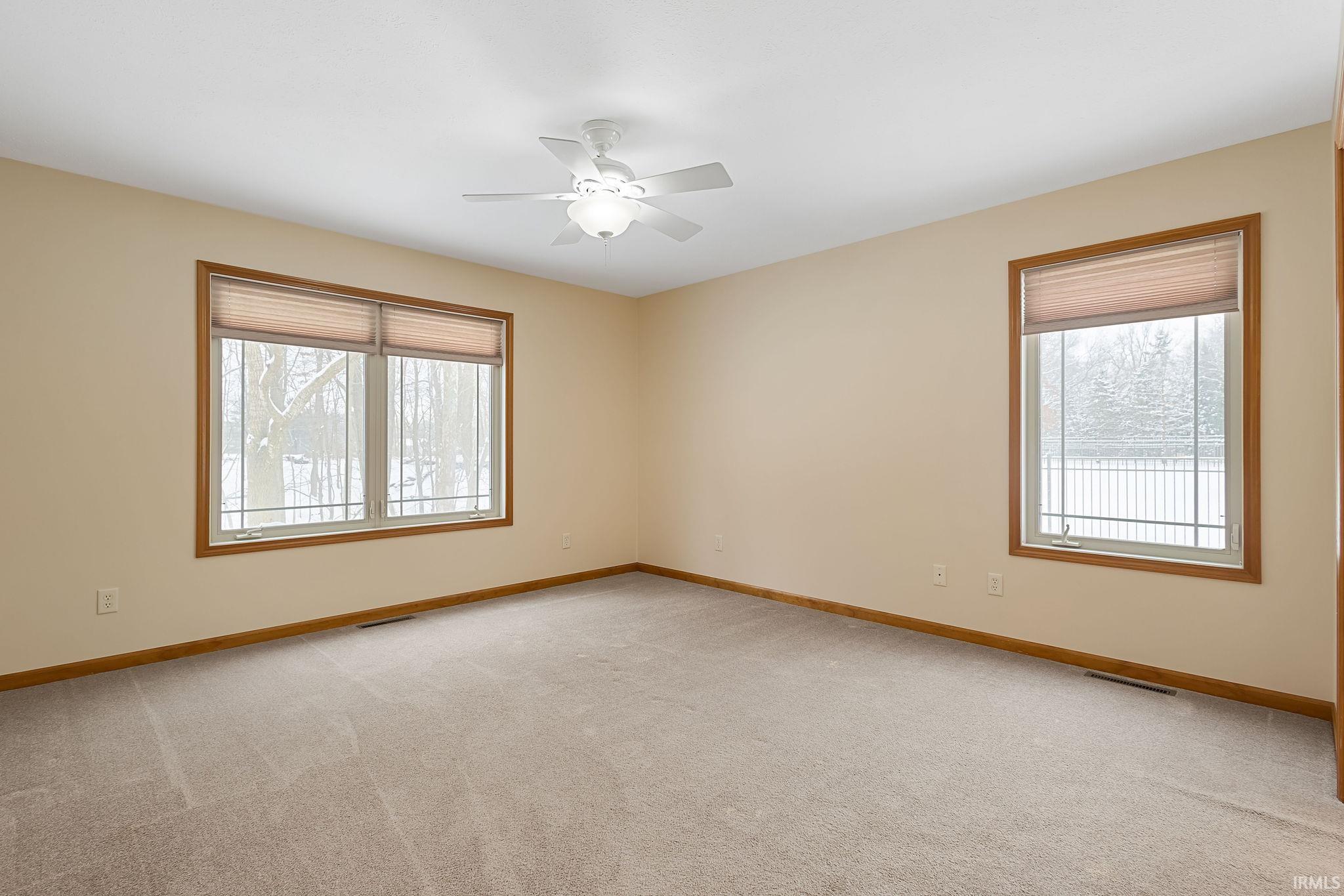 Bristol, Indiana 46507, United States, 3 Bedrooms Bedrooms, ,3 BathroomsBathrooms,Residential,Pending,4279