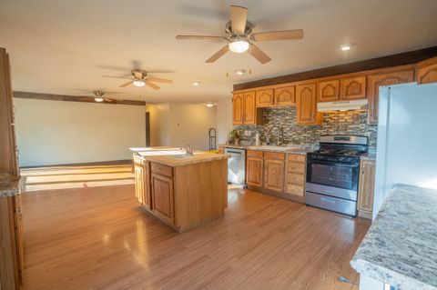 Tiny photo for 6723 N 575 W, Winamac, IN 46996 (MLS # 202542776)
