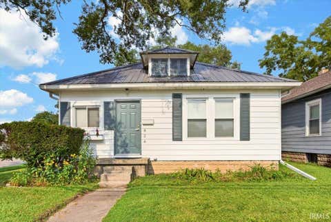 Tiny photo for 826 S 18th Street, Lafayette, IN 47905 (MLS # 202632854)