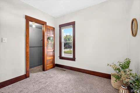 Tiny photo for 826 S 18th Street, Lafayette, IN 47905 (MLS # 202632854)