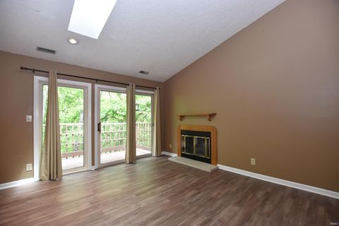 Tiny photo for 9245 S Pointe Retreat Drive, Bloomington, IN 47401 (MLS # 202618689)