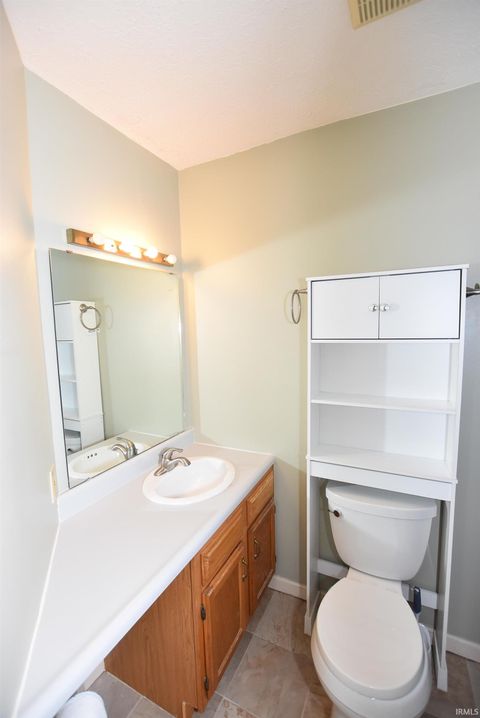 Tiny photo for 9245 S Pointe Retreat Drive, Bloomington, IN 47401 (MLS # 202618689)