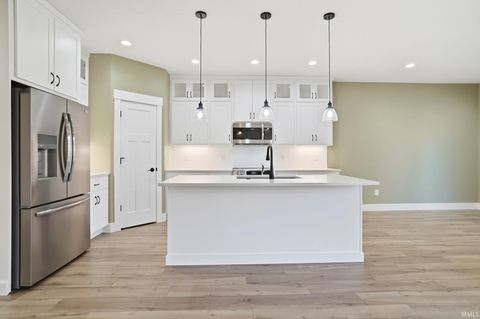 Tiny photo for 1094 Midnight Chase Grove, Fort Wayne, IN 46845 (MLS # 202537730)