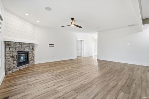 Tiny photo for 1094 Midnight Chase Grove, Fort Wayne, IN 46845 (MLS # 202537730)