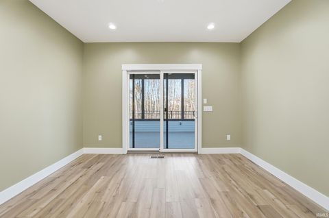 Tiny photo for 1094 Midnight Chase Grove, Fort Wayne, IN 46845 (MLS # 202537730)