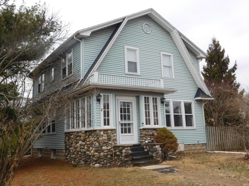 Photo of 3006 W Jackson Street, Muncie, IN 47304 (MLS # 202606596)