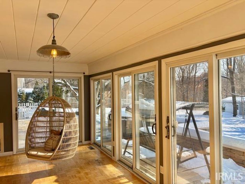 Photo of 1755 W Farview Drive, Peru, IN 46970 (MLS # 202548206)