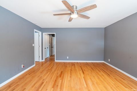 Tiny photo for 1755 W Farview Drive, Peru, IN 46970 (MLS # 202548206)