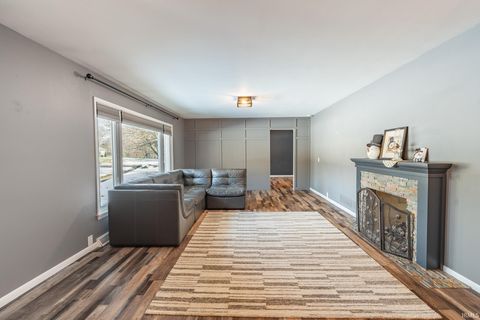 Tiny photo for 1755 W Farview Drive, Peru, IN 46970 (MLS # 202548206)