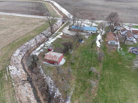 Tiny photo for 8508 N 525 W, Royal Center, IN 46978 (MLS # 202608941)