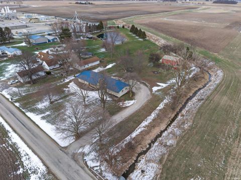 Tiny photo for 8508 N 525 W, Royal Center, IN 46978 (MLS # 202608941)