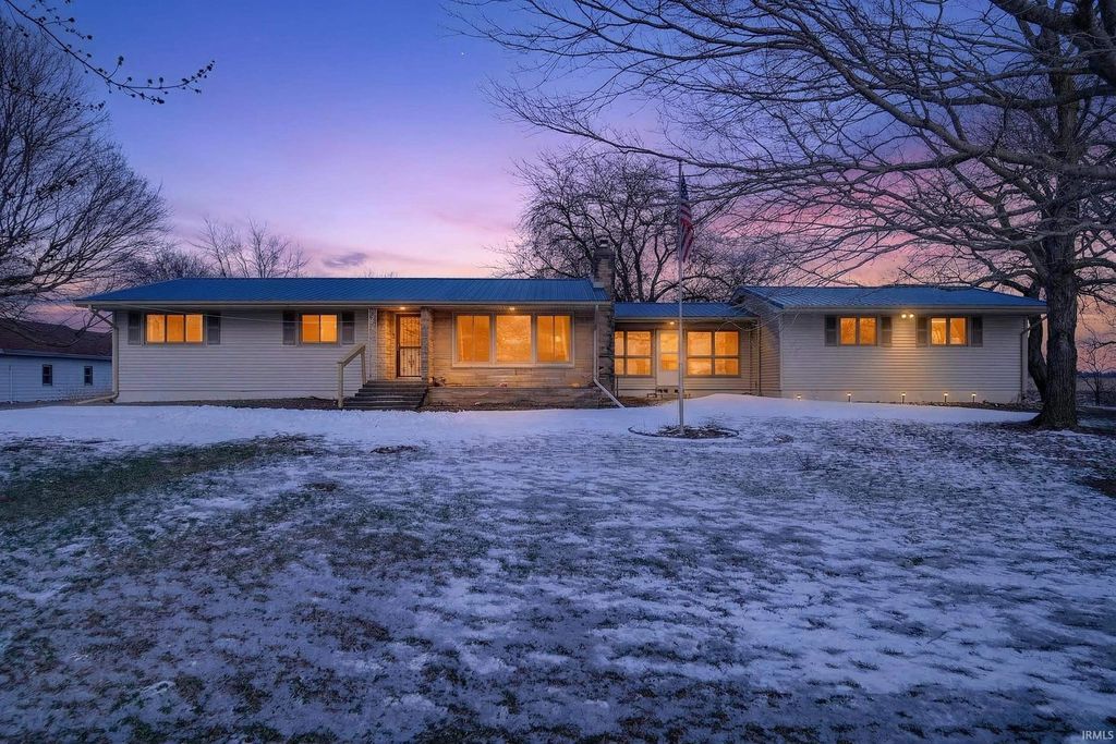 Photo of 8508 N 525 W, Royal Center, IN 46978 (MLS # 202608941)