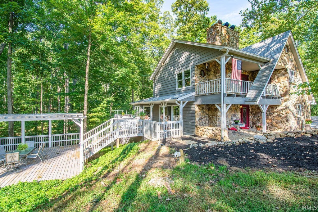 Photo of 4140 S Judee Drive, Bloomington, IN 47401 (MLS # 202636495)