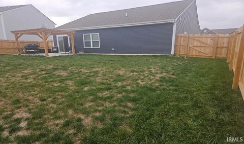 Tiny photo for 2126 Upland Ridge Way, Kokomo, IN 46902 (MLS # 202545472)