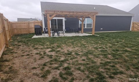 Tiny photo for 2126 Upland Ridge Way, Kokomo, IN 46902 (MLS # 202545472)