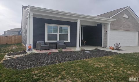 Tiny photo for 2126 Upland Ridge Way, Kokomo, IN 46902 (MLS # 202545472)