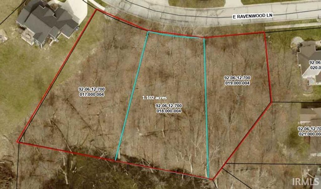 Photo of 1692 E Ravenwood Lane, Columbia City, IN 46725 (MLS # 202606865)