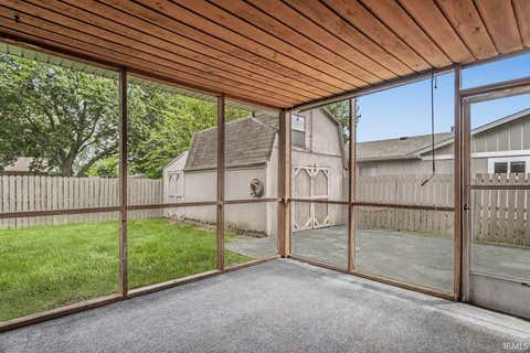 Tiny photo for 823 825 Woodmere Drive, Lafayette, IN 47905 (MLS # 202622351)