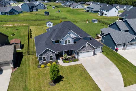Tiny photo for 7388 Combine Drive, Lafayette, IN 47905 (MLS # 202628714)