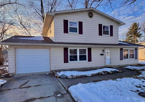 Photo of 7308 Clemson Drive, Fort Wayne, IN 46819 (MLS # 202604469)